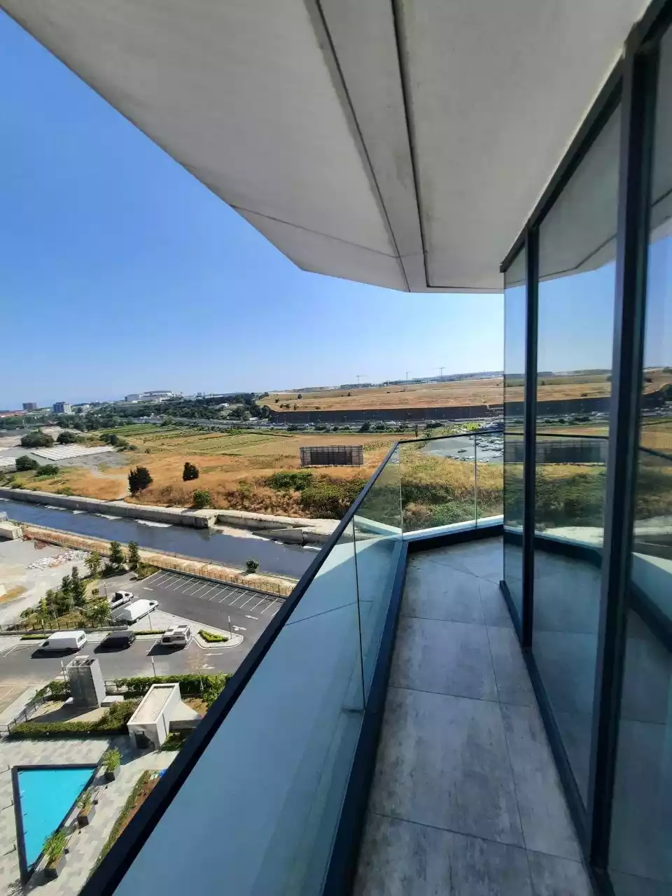 2+1 Apartment in Karat 34 complex 