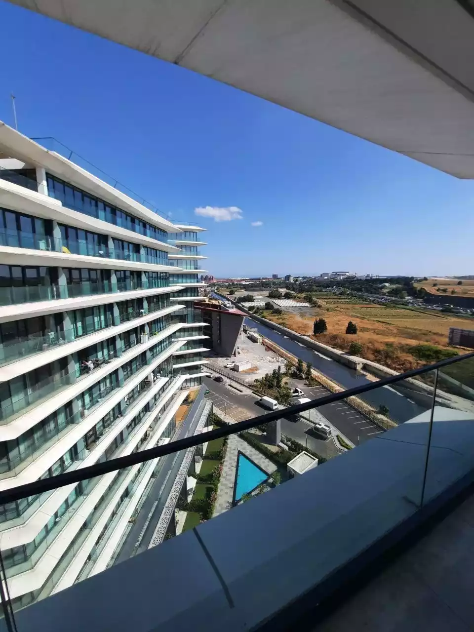 2+1 Apartment in Karat 34 complex 