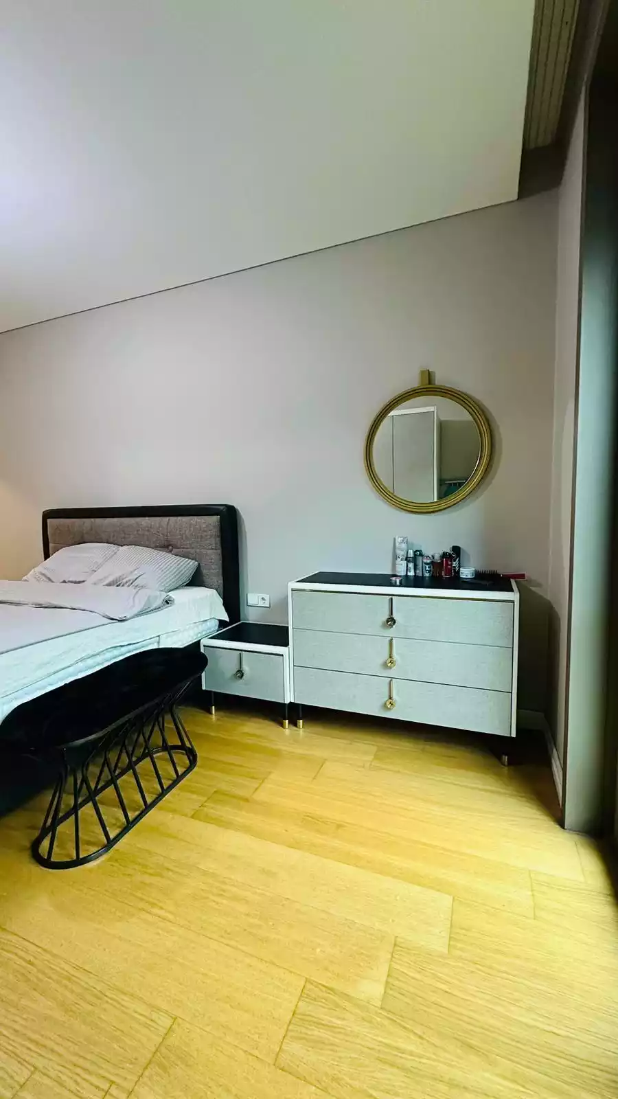 2+1  Apartment in Zeytinburnu 