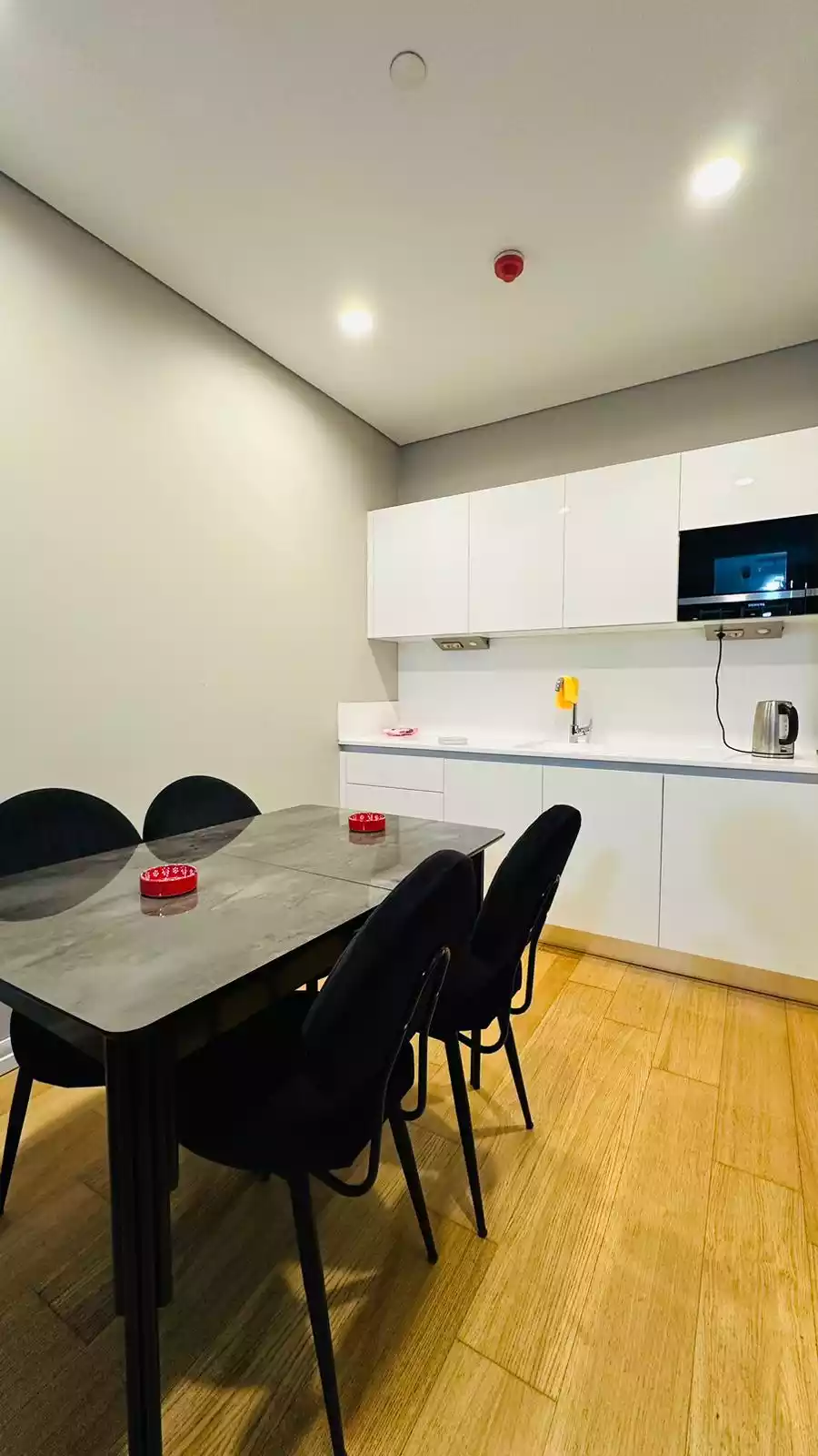 2+1  Apartment in Zeytinburnu 