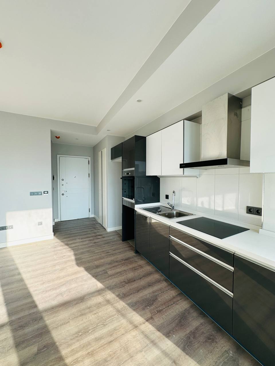 1+1 Apartment in Bahcelievler