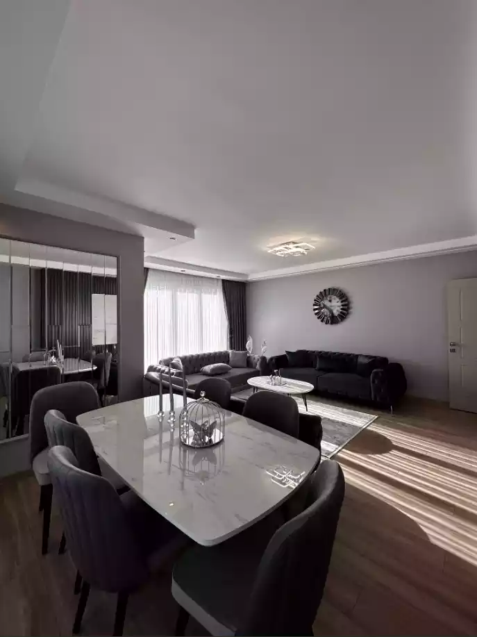 2+1 Apartment in Beylikduzu 