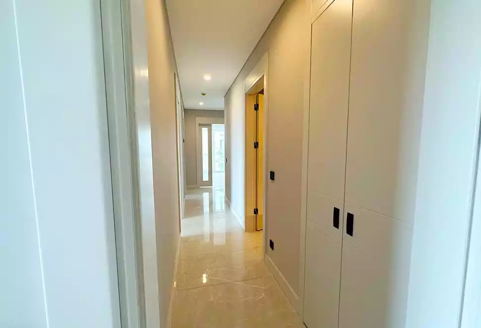 1+1 apartment in Kucukcekmece 