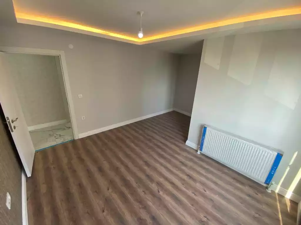 2+1 Apartment in Beylikduzu