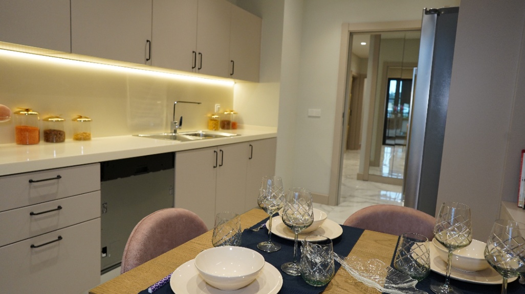 (type 2) 4+1 apartment in Avcilar 