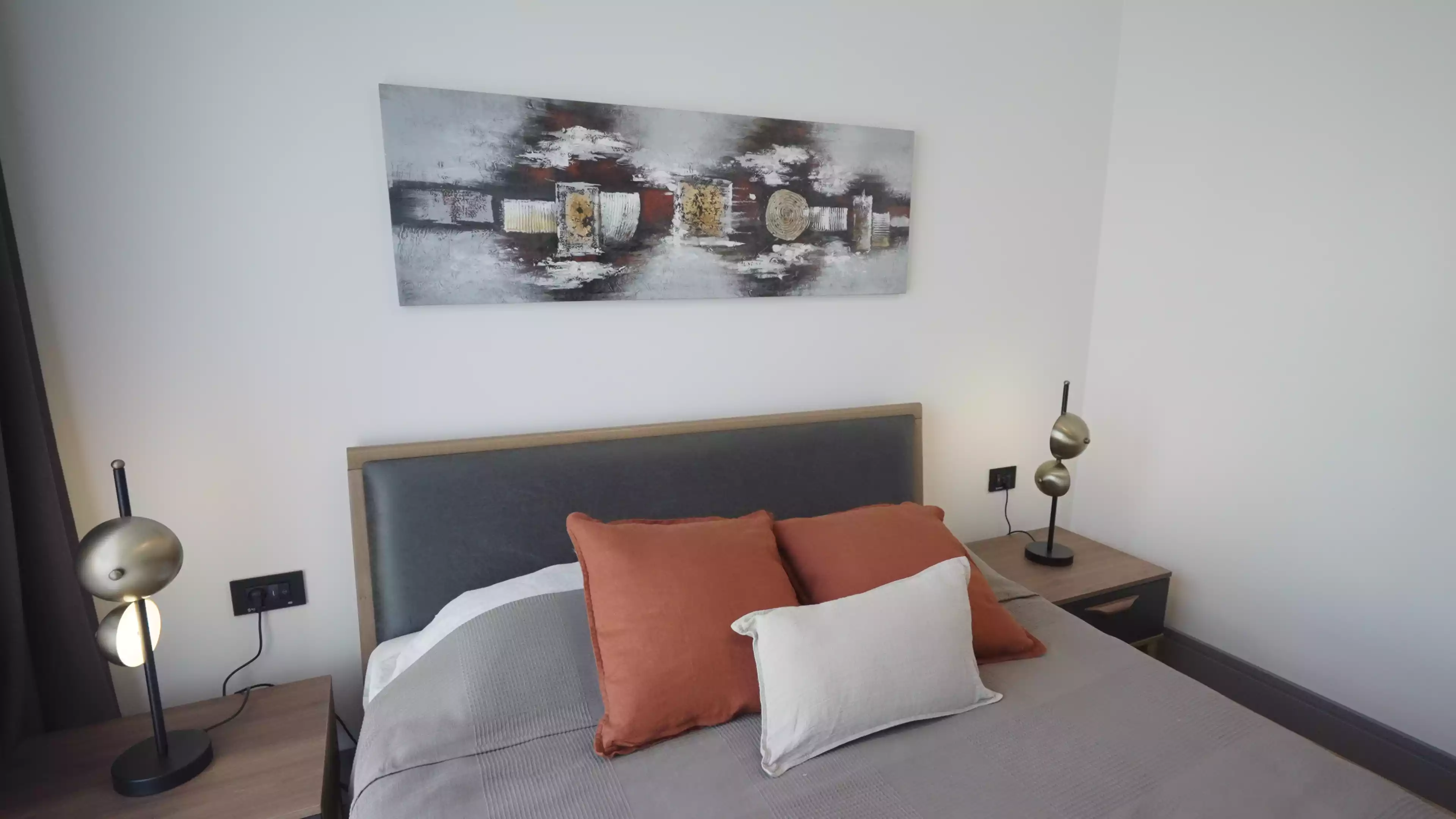 (type 2) 1+1 apartment in Kagithane