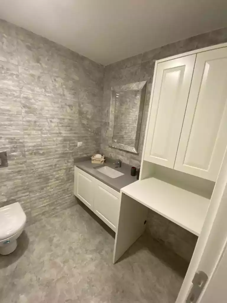 (type 1) 4+1 apartment in Kadikoy