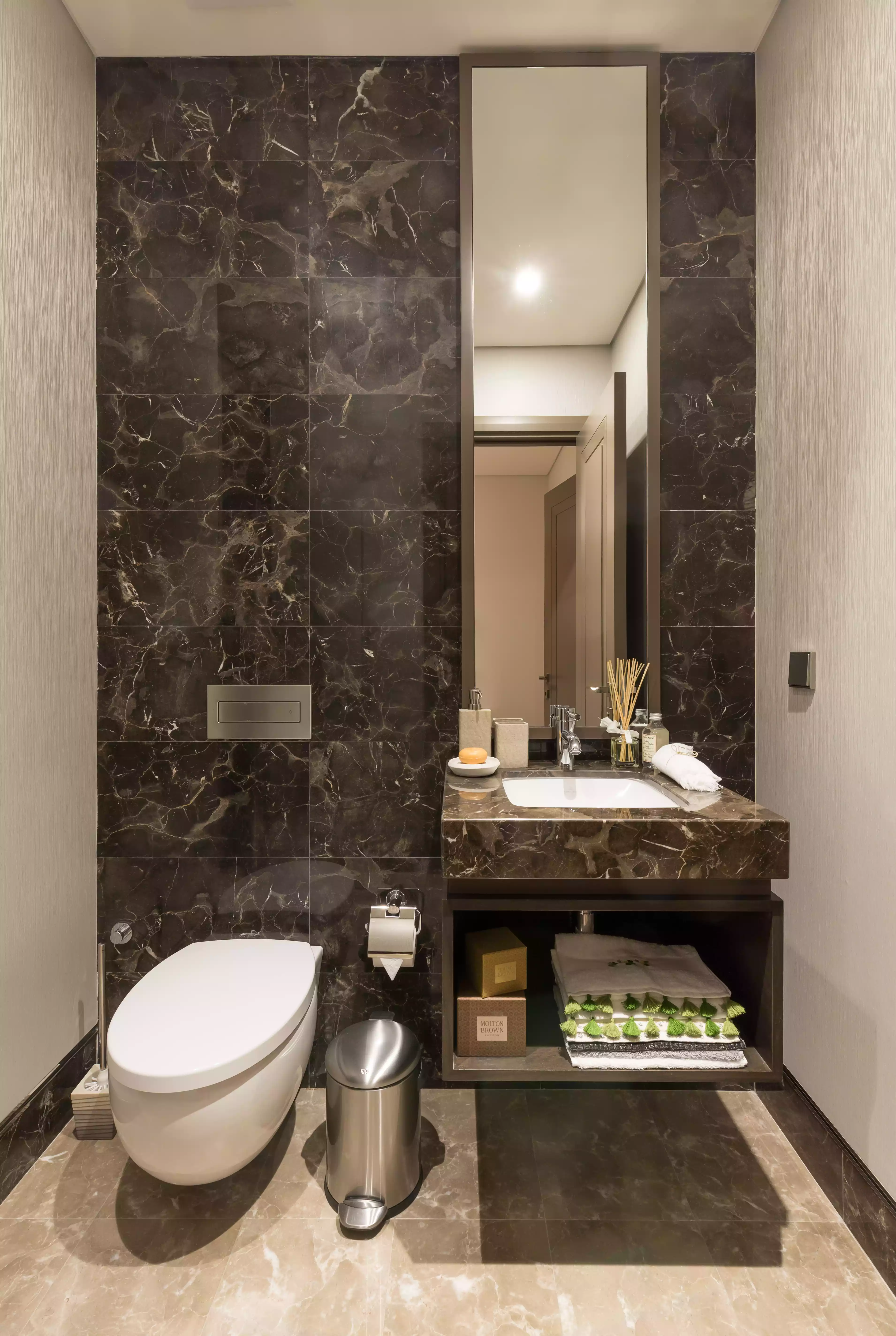 (type 1) 2+1 apartment in Bakirkoy